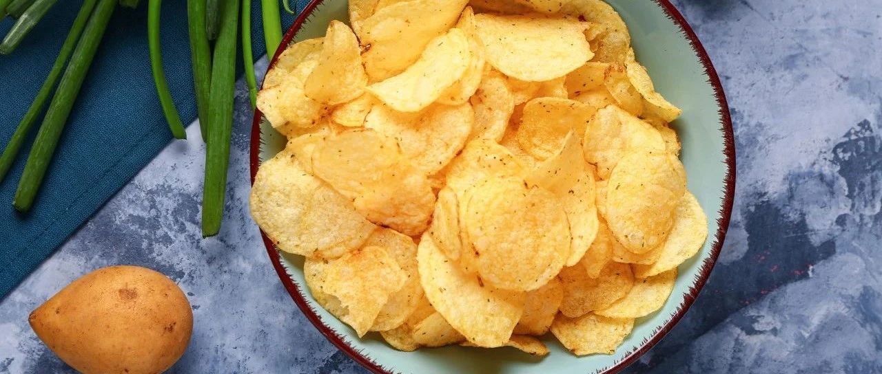 2025年零食界“黑科技”：昆蟲蛋白、藻類薯片……腌黃瓜薯片、辣味腰果也成“新寵”