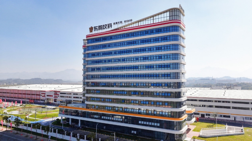 東鵬飲料2023年營收利潤增長超30%